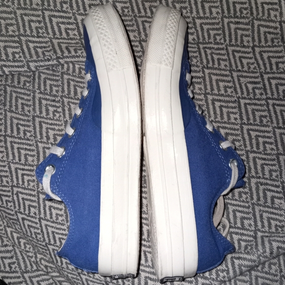 Converse Blue and White Sneakers - Picture 5 of 13